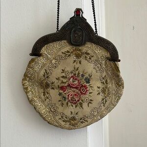 Vintage Floral Embroidered Handbag